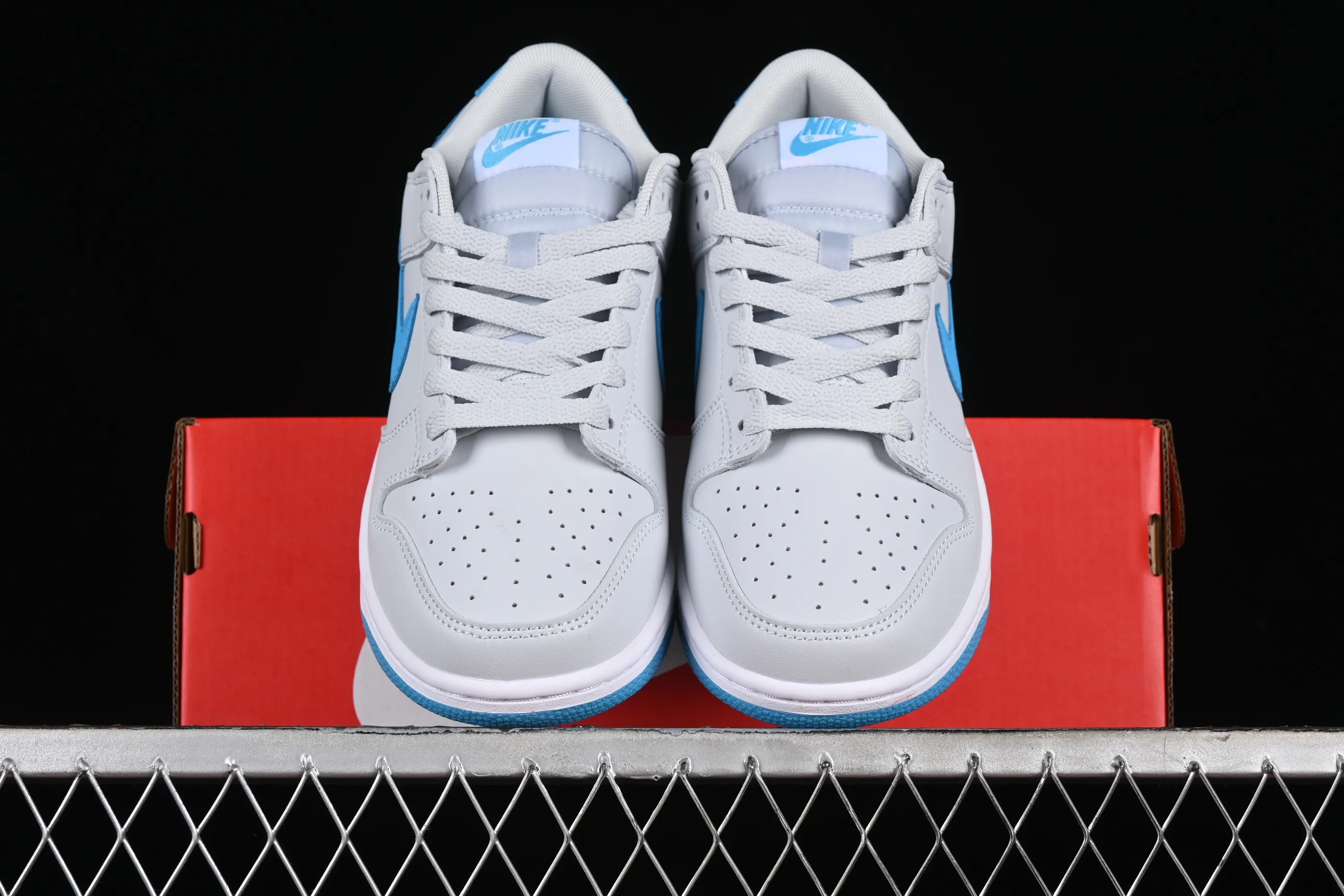 All categories Nk SB Dunk series Nk SB Dunk Low low-top sneakers Nk Dunk Low "Light Blue" Gray North Carolina SB low-top sports and leisure sneakers DV0831-001
